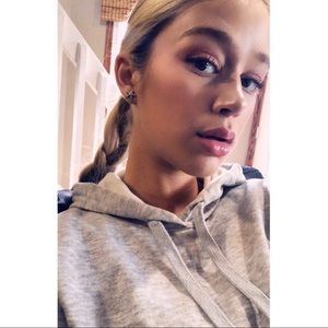 Meet your Posher, Skyler